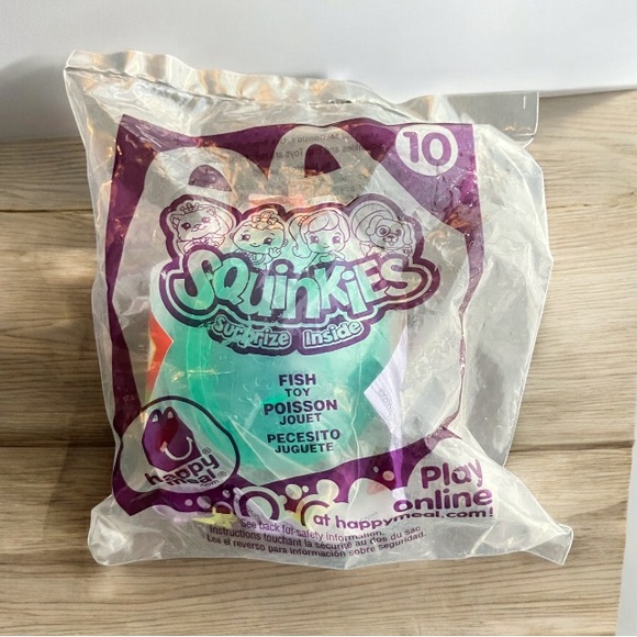 2/$20 NEW IN BAG McDonald's Happy Meal Littlest Squinkies Fish Toy 2012 - Picture 4 of 5